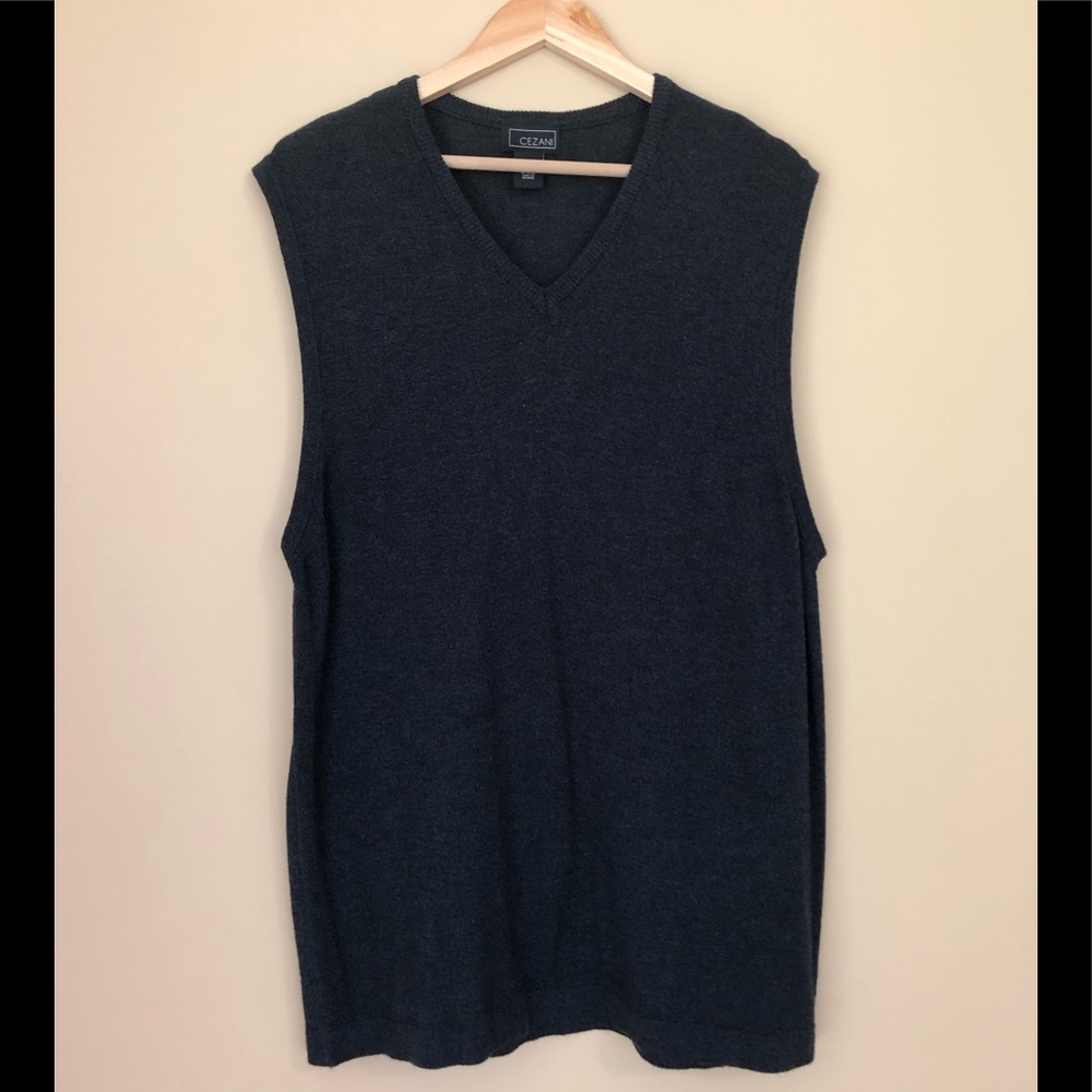 Cezani Dark Gray Sleeveless Sweater Vest Sz L